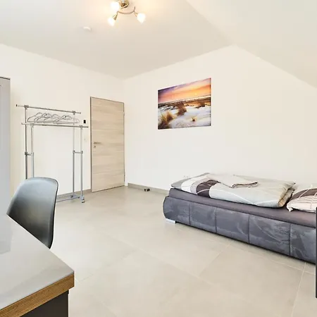 아파트 Sp-living Straubing, Hochwertig Und Modern Ausgestattete 3-zimmer-wohnung, Business, Monteurunterkunft *