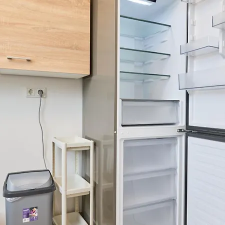 Sp-living Straubing, Hochwertig Und Modern Ausgestattete 3-zimmer-wohnung, Business, Monteurunterkunft *