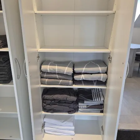 Sp-living Straubing, Hochwertig Und Modern Ausgestattete 3-zimmer-wohnung, Business, Monteurunterkunft Straubing